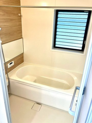 ミサワホーム施工　多度津町　全室南向き５LDKの浴室