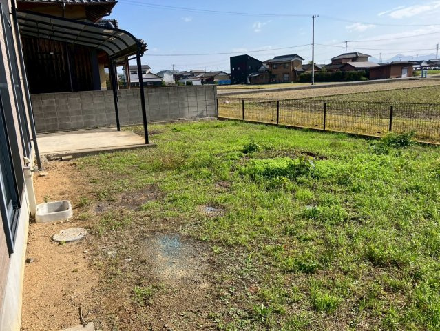 ミサワホーム施工　多度津町　全室南向き５LDKの庭