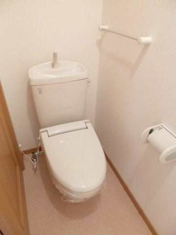 ホワイトメゾンⅦのトイレ