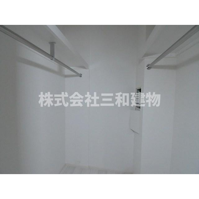 プライムガーデン若木の収納