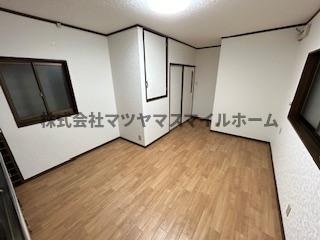【居間・リビング】 | 野崎1丁目戸建