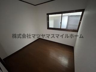 【洋室】 | 野崎1丁目戸建