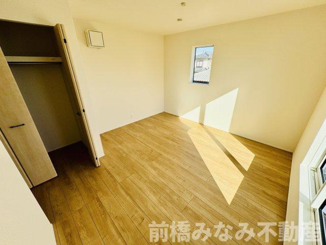 高崎市倉賀野町24-1期　２号棟(全３棟)　リナージュ　新築建売分譲の洋室|個人の部屋や寝室として使える洋室です