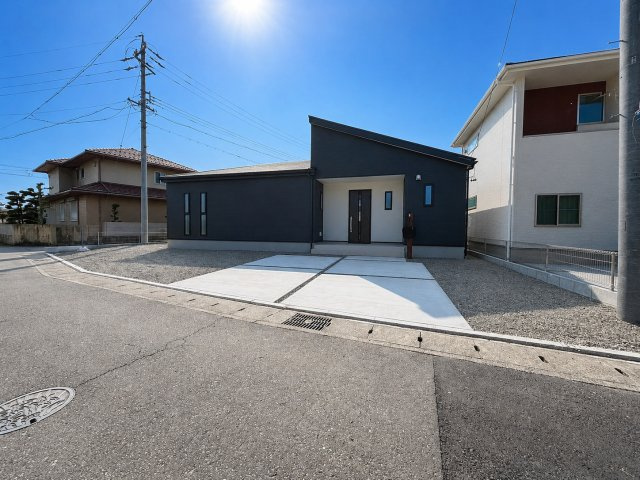 リーブルガーデン　本巣市下真桑第2　全3区画分譲の駐車場|■駐車場　■ヤマダ不動産　株式会社リライフ　
■夢のマイホーム購入をフルサポートします！