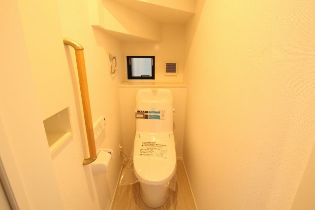 桟橋通3丁目　新築戸建　【内覧可能】の浴室|追炊機能・浴室乾燥機・浴室暖房