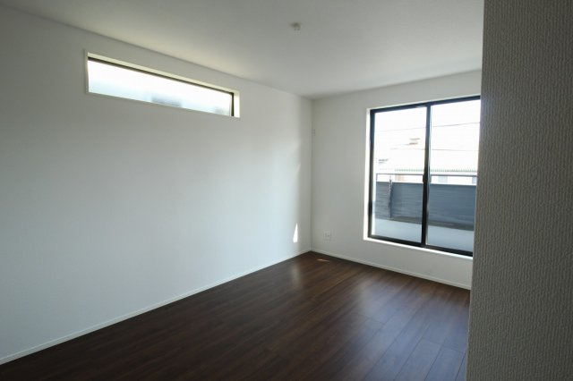 桟橋通3丁目　新築戸建　【内覧可能】のバルコニー|2F　南西の部屋　5.25帖+WIC