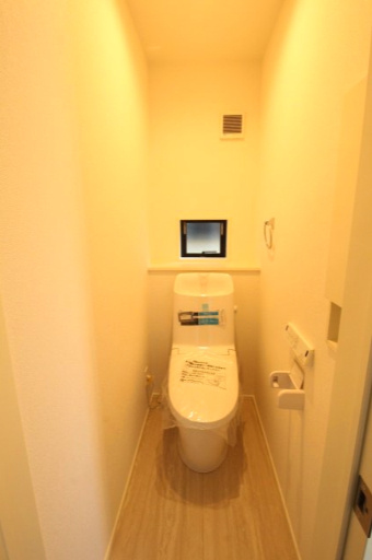 桟橋通3丁目　新築戸建　【内覧可能】の収納|2F　ホール　吊収納