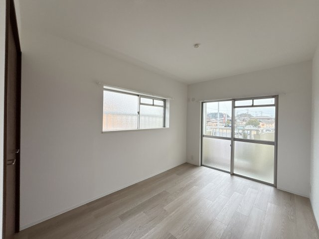 サンライフカトー(リノシス)の洋室