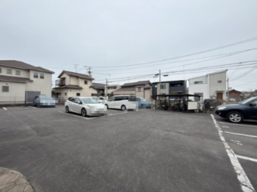 サンライフカトー(リノシス)の駐車場