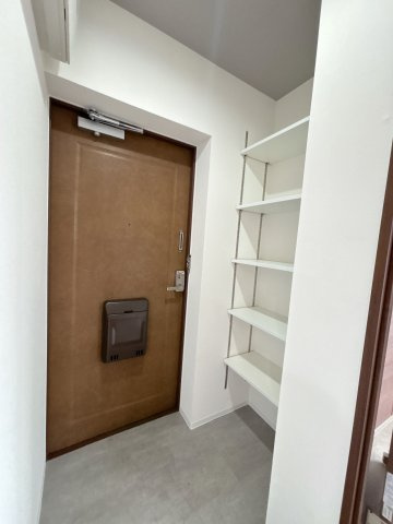 サンライフカトー(リノシス)の玄関