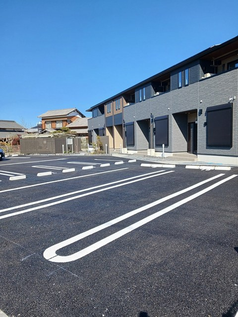 アルソーレの駐車場