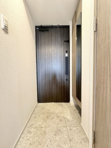 S-RESIDENCE金山epureの玄関