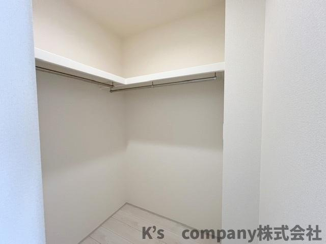 ◎高座郡寒川町倉見　新築戸建　3号棟の収納|洋室5帖のウォークインクローゼット◇