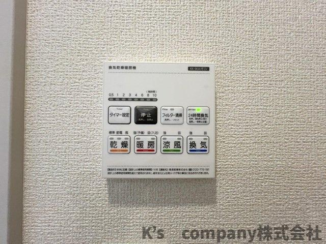 ◎高座郡寒川町倉見　新築戸建　3号棟の設備|長雨の続く時期のお洗濯物の心配を解消できる浴室乾燥機☆
