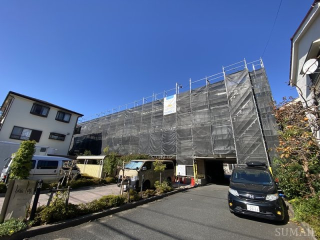 プワソンルージュの外観|落ち着いた雰囲気の外観です☆