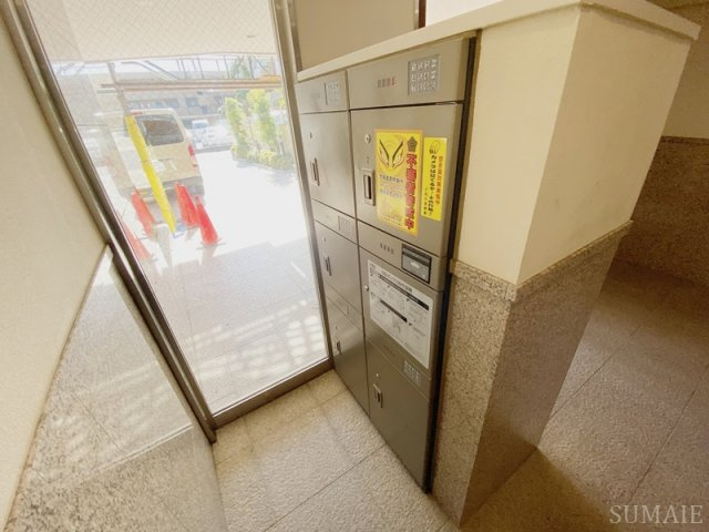プワソンルージュのその他共用部分|宅配BOX☆