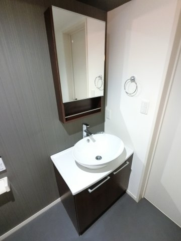 【独立洗面台】