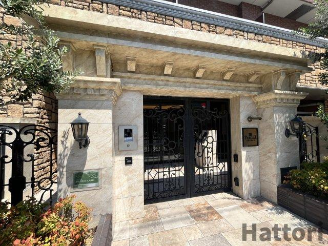 プレジオ江坂Ⅱのエントランス