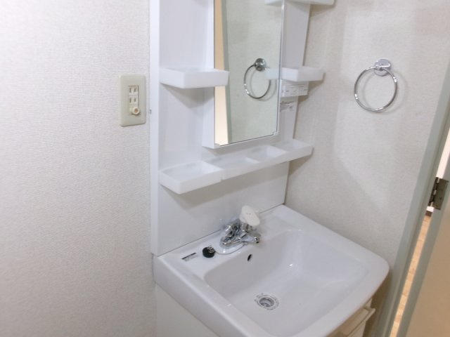 芦屋浜高層（若葉）1号棟の洗面所