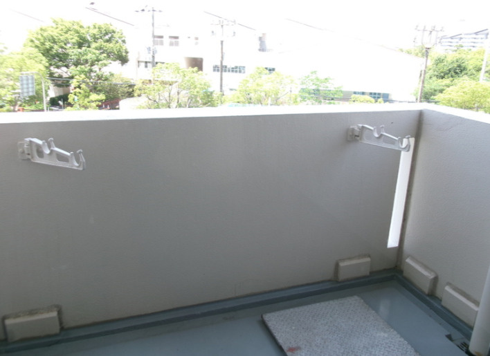 芦屋浜高層（若葉）1号棟のバルコニー