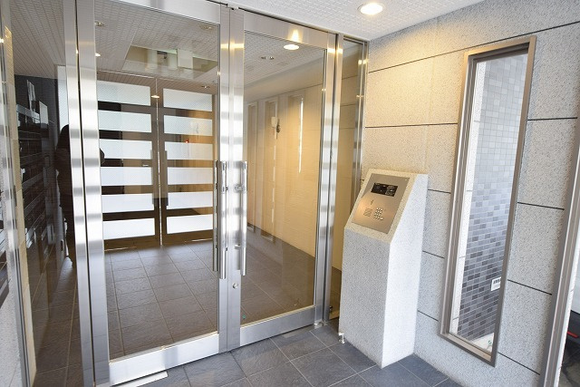 ＷＥＬＬＢＥＡＲ新神戸のロビー