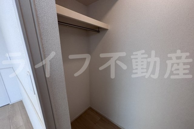 ジェダイトの収納|収納があります