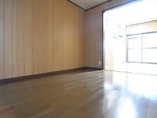 水道筋一丁目戸建の居間・リビング