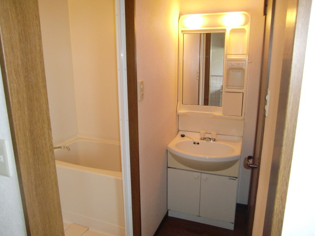 アーバン六甲の洗面所