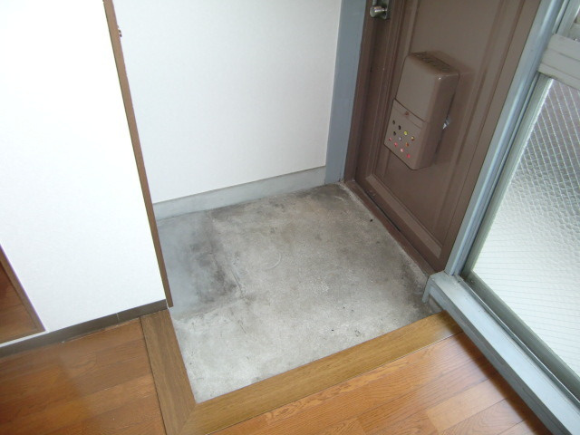 アーバン六甲の玄関