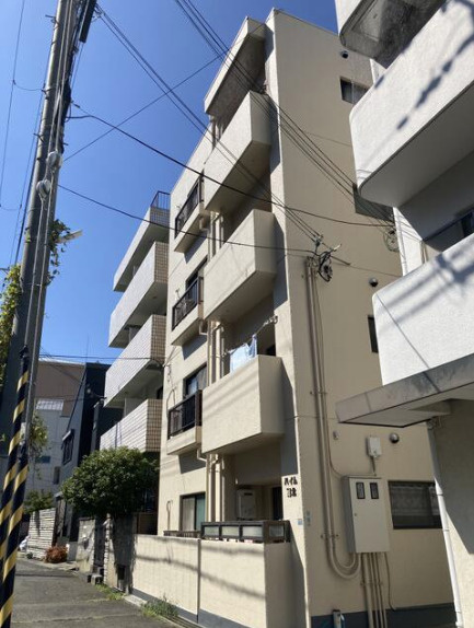 ハイム灘北の外観