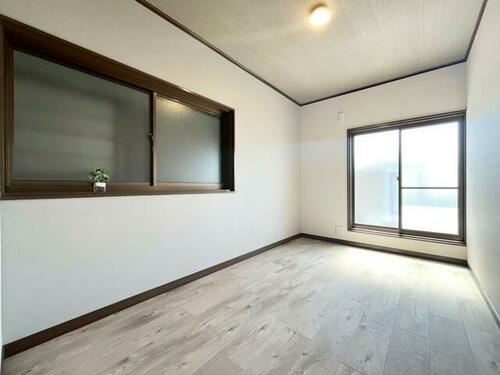 蔀屋本町　中古一戸建ての洋室|洋室5.0帖
■物件内覧・資金計画相談・住宅ローン相談、リフォーム相談、お問合せ受付中■
※当日・翌日のご内覧、ご相談はお電話でのお問合せがスムーズです！