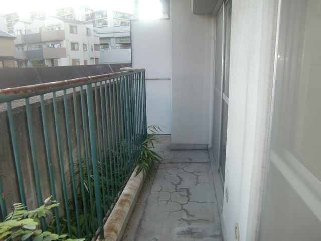 グリーンハイツ青木のバルコニー