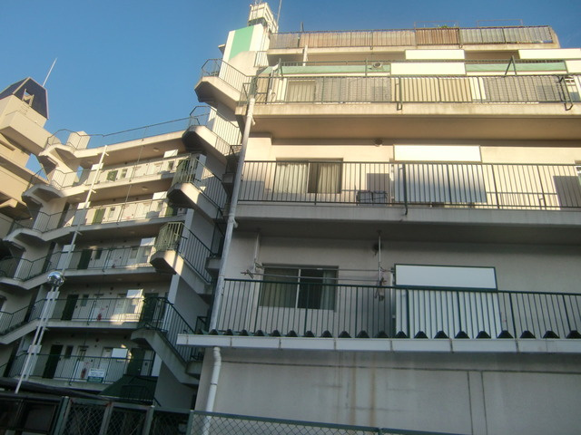 グリーンハイツ青木の外観