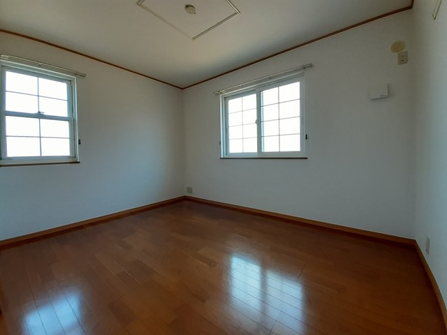 アクティフ参番館の洋室