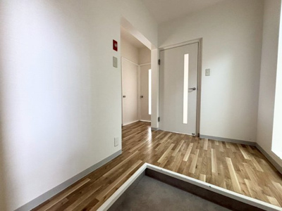 【玄関】 | 高槻塚原台ハイツ5号棟