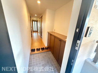 【玄関】 | ステイツ雲雀丘花屋敷 | 玄関にはシューズBOXもございます♪