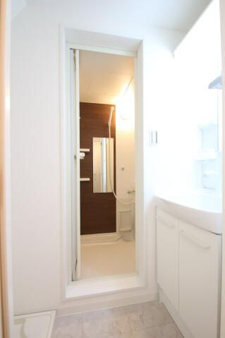 ＣＢ東宮原リーザの洗面所