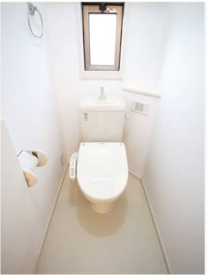 【トイレ】 | ローベンハイツ上沢Ｂ | コンパクトで使いやすいトイレです