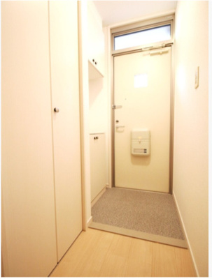 【玄関】 | ローベンハイツ上沢Ｂ | シンプルで使いやすい玄関です