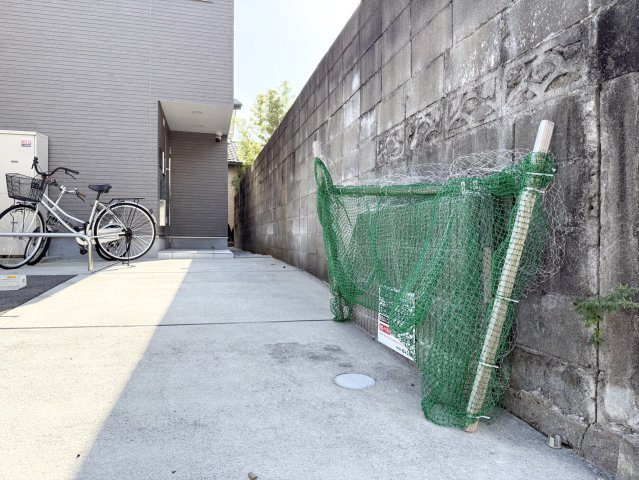 モアメゾン中央公園前のその他共用部分|敷地内のごみ置き場