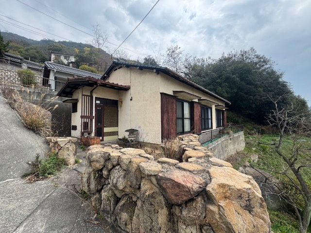 玉野市御崎　オーナーチェンジ物件の外観|内装リフォーム済み。
現在賃貸中です。(家賃３６，０００円／月)