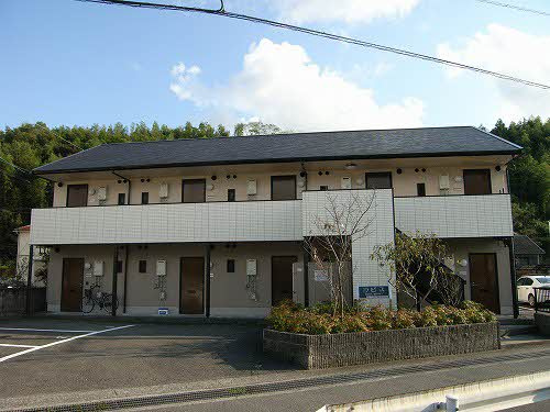 ラピス A棟の外観