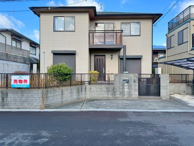 草津市桜ケ丘1丁目　中古戸建ての外観|「住友林業」施工のお住まい。