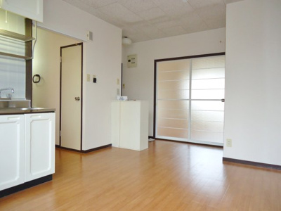 【居間・リビング】 | ジュネスハイムC | DK６帖