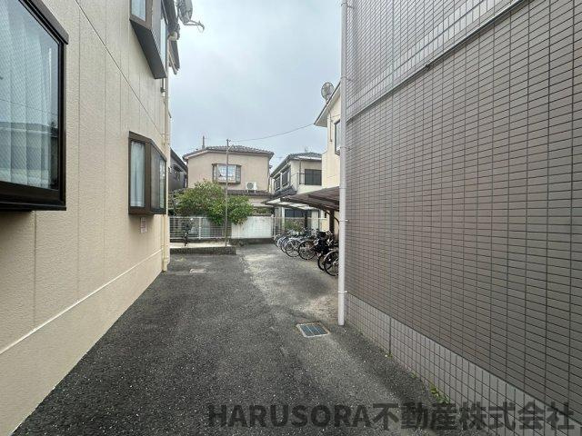 枚方市黄金野2丁目２棟レジデンスの駐輪場