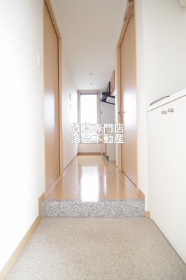 【玄関】 | ライジングプレイス八王子みなみ野 | ゆったりとした玄関