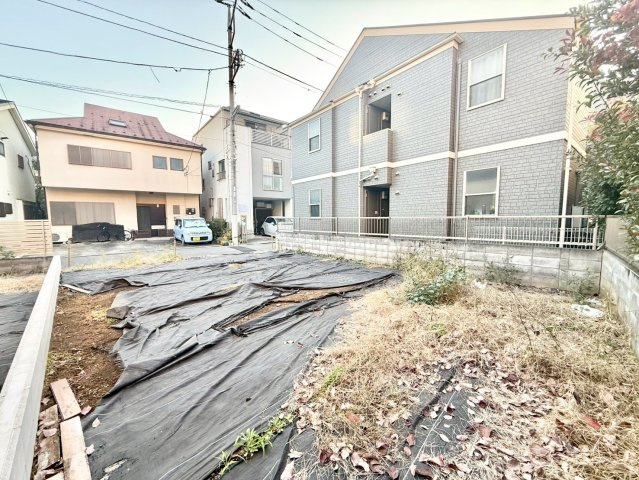 中野区沼袋4丁目　建築条件無し売地の外観|2025.11.21撮影

現地ご見学希望・資料請求などお気軽にお問い合わせ下さい！
03-5990-5201