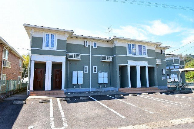 プロムナードⅢの画像