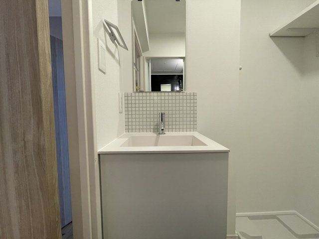 杉並区井草１丁目の賃貸マンションの独立洗面台|※同物件別部屋参照