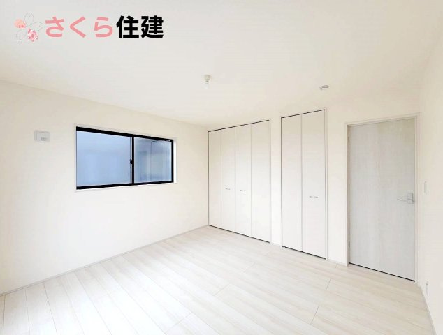 リーブルガーデン宇都宮駒生町第25　2号棟の洋室|2階　8帖の洋室